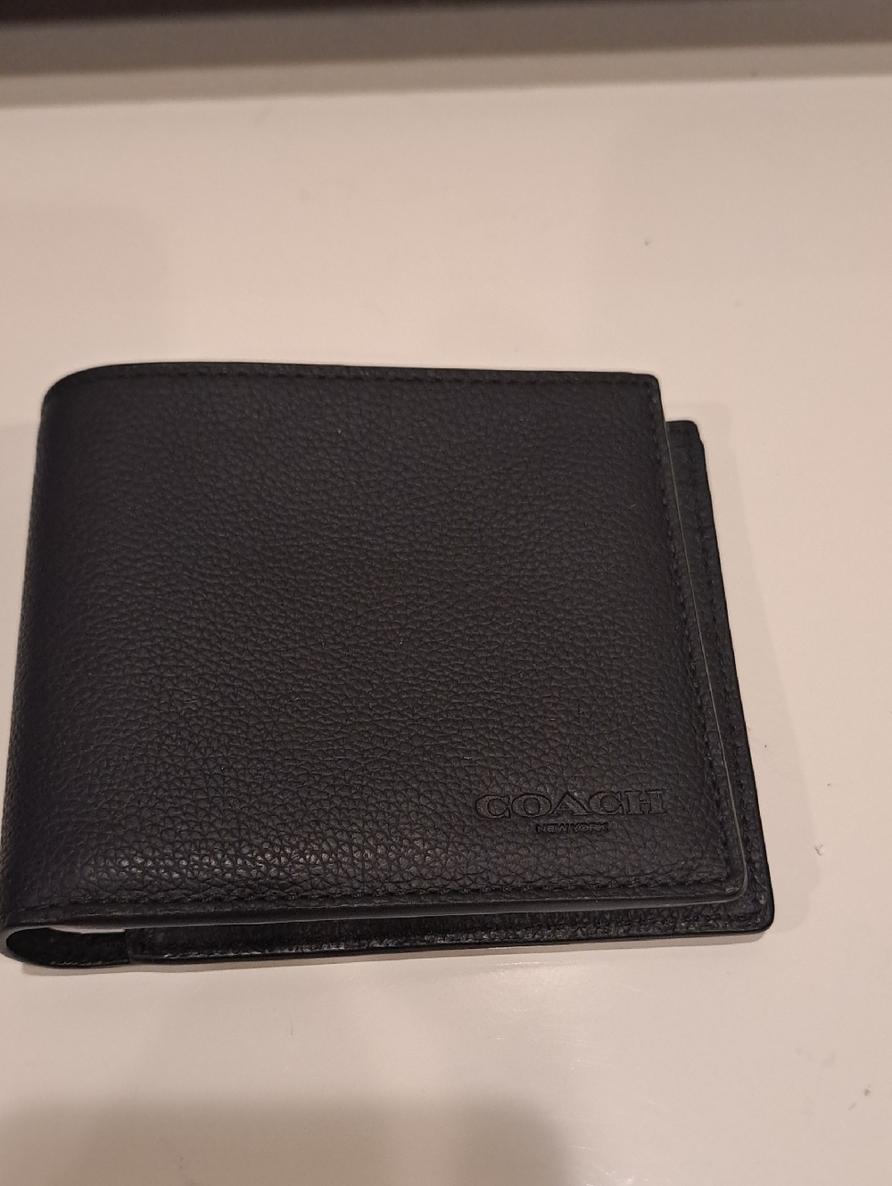 COACH NIB Men's Black Leather Wallet & Matching Keyring.